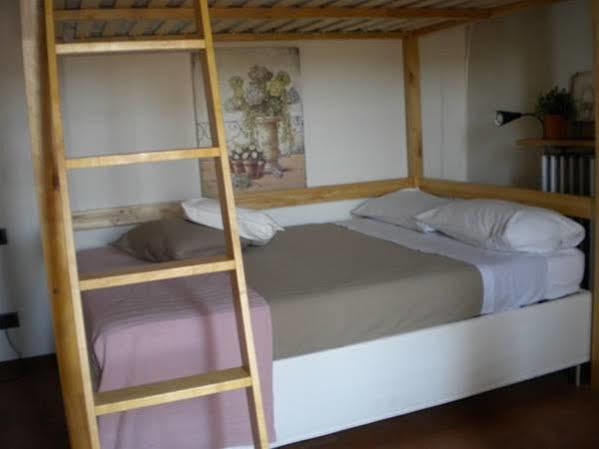 La Torta Di Mele Apartment แบร์กาโม ภายนอก รูปภาพ