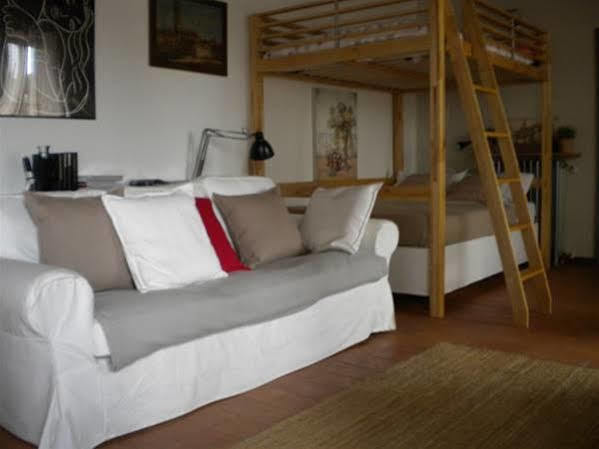 La Torta Di Mele Apartment แบร์กาโม ภายนอก รูปภาพ